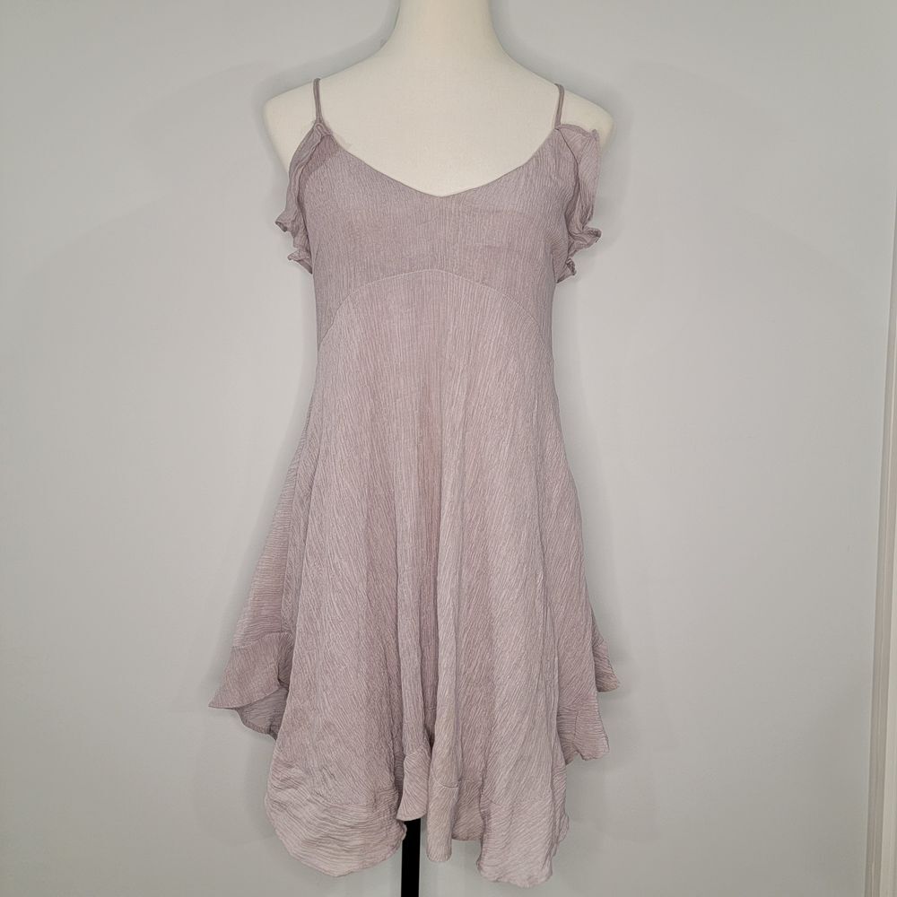 Honey Punch Lavender Ruffle Sleeveless Mini Dress Women's Size S‎